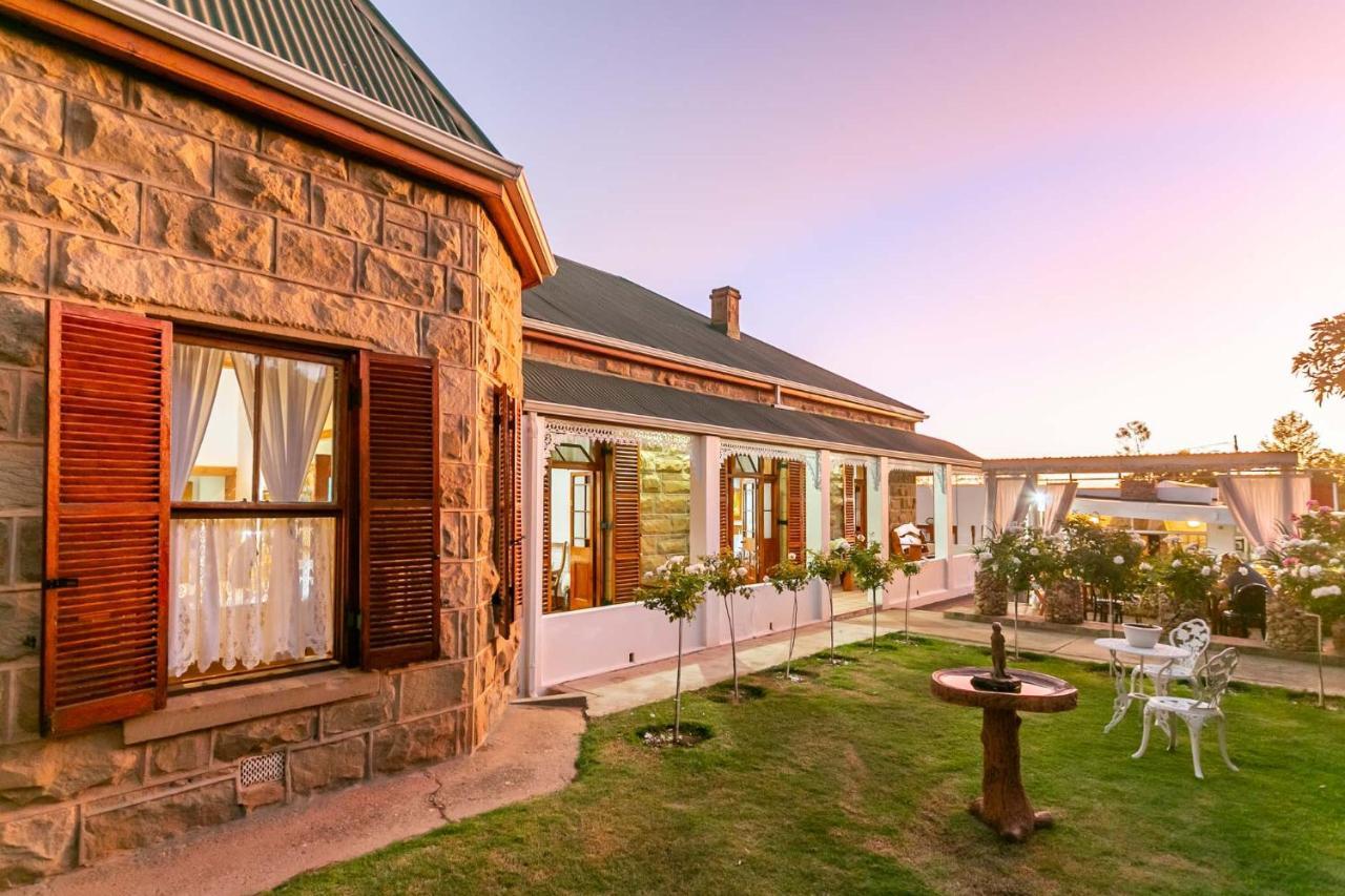 Ravenscliff Manor Hotel Oudtshoorn Exterior photo